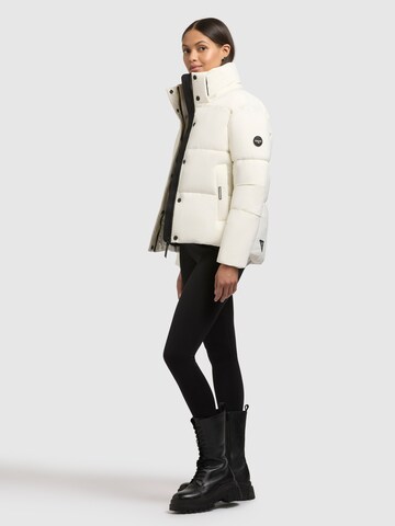 Veste d’hiver 'Devina2' khujo en blanc