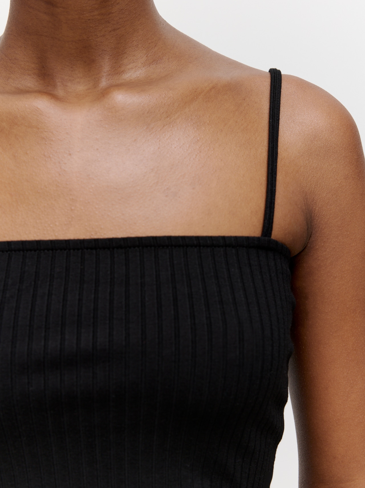 EDITED Produits Haut 'Xiang' noir