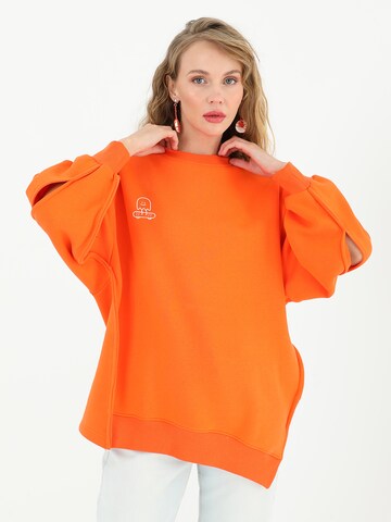 MISH Sweatshirt 'Freya' in Orange