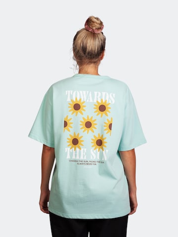 T-Shirt 'Towards The Sun' DillySocks en vert