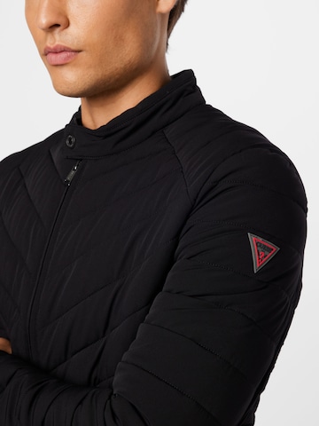 Geacă de primăvară-toamnă de la GUESS pe negru