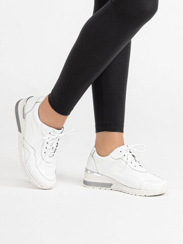 VITAFORM Sneakers laag in Wit