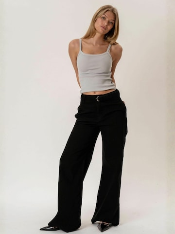 It's May Top ' Alba ' in Grey