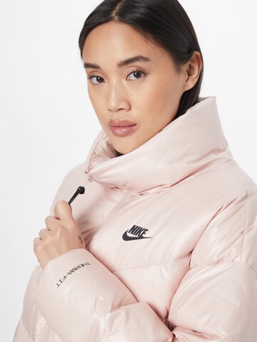 Nike Sportswear Jacke in Pink