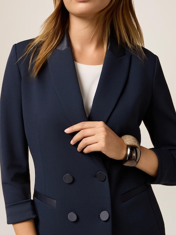 Blazer di oltre in blu