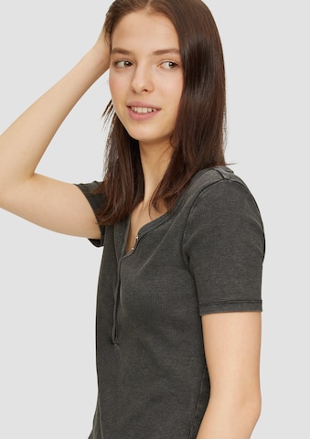 T-shirt QS en noir