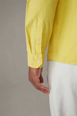 STRELLSON Regular fit Button Up Shirt 'Chad' in Yellow