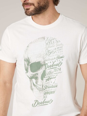T-Shirt 'Vegas' Deeluxe en blanc