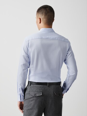 Next Slim fit Zakelijk overhemd in Blauw