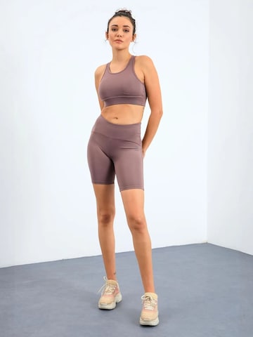 Survêtement Tommy Life en violet : devant