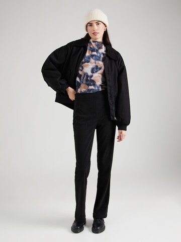 ABOUT YOU Regular Broek 'Helene' in Zwart