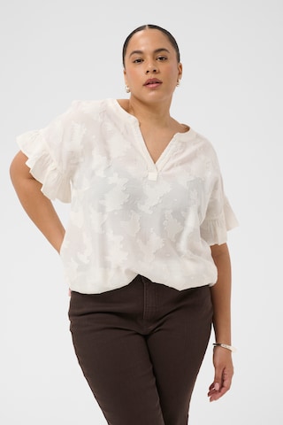 KAFFE CURVE - Blusa 'KCcassy' en blanco: frente