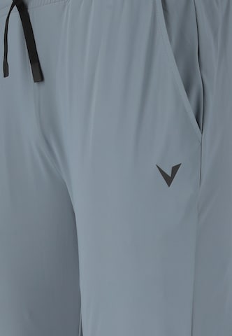 Virtus Tapered Hose 'Alonso V2' in Blau