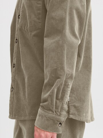 !Solid Regular fit Button Up Shirt 'Meyer' in Beige