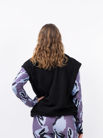 Eivy Sports sweater in Black