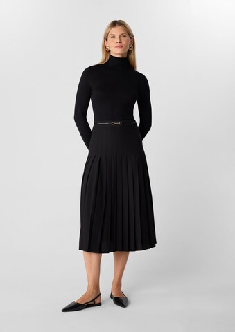 COMMA Skirt in Black: front