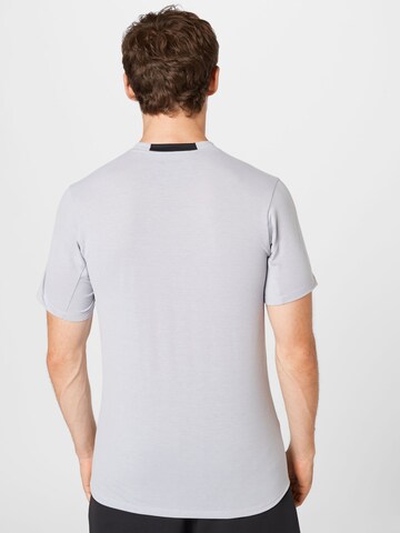 T-Shirt fonctionnel 'Designed for Training' ADIDAS SPORTSWEAR en gris