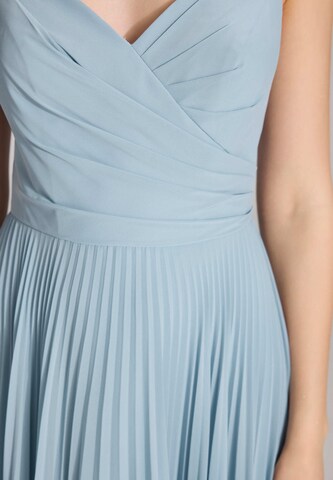 HEY KYLA Kleid in Blau