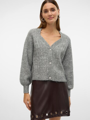 Cardigan 'VMMEILANI' VERO MODA en gris