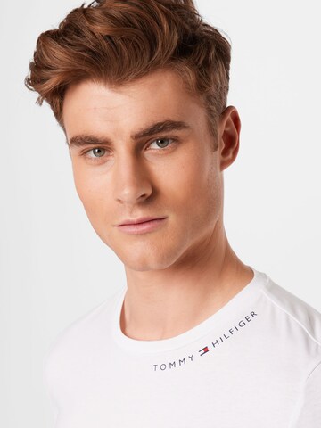 TOMMY HILFIGER T-Shirt in Weiß