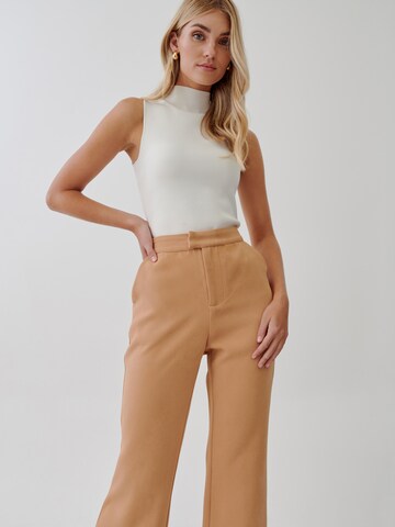 Tussah Flared Broek 'ALEXIS' in Beige