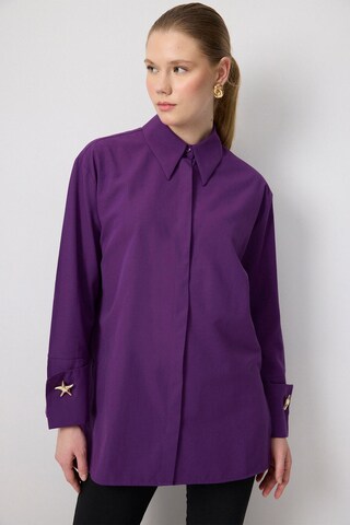 Touche Prive Blouse in Purple: front