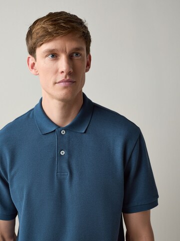 Next - Camiseta en azul