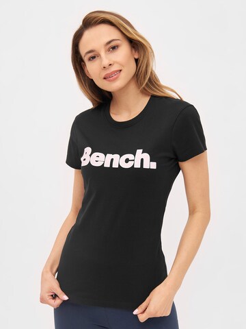 BENCH T-Shirt 'Leoa' in Schwarz: predná strana