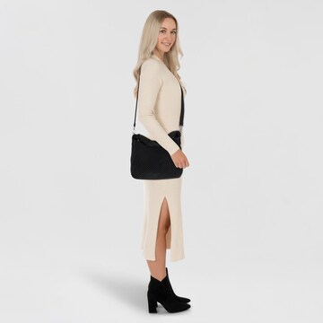 TOM TAILOR DENIM Shoulder Bag in Black: front