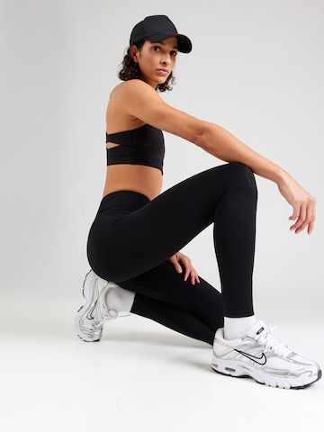 melns Fabletics Šaurs Sporta bikses