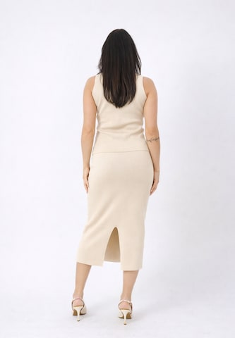 Costume Elara en beige