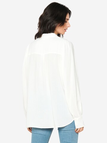 LolaLiza Blouse in White