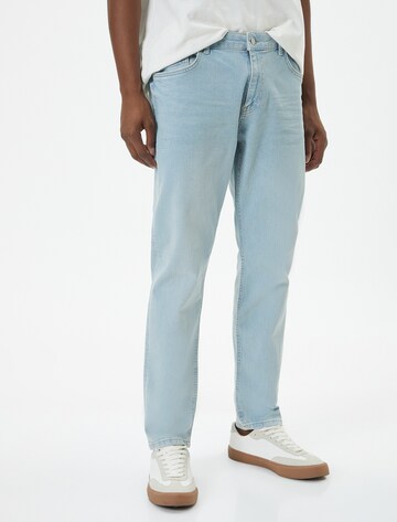 Koton Skinny Jeans in Blue: front