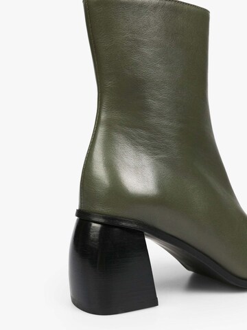 Scalpers Ankle Boots 'Banana' in Green