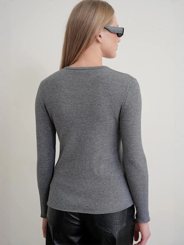MixRay Pullover in Grau