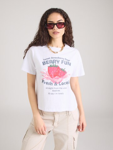 Hailys Paita 'Am44aya' värissä valkoinen: etupuoli