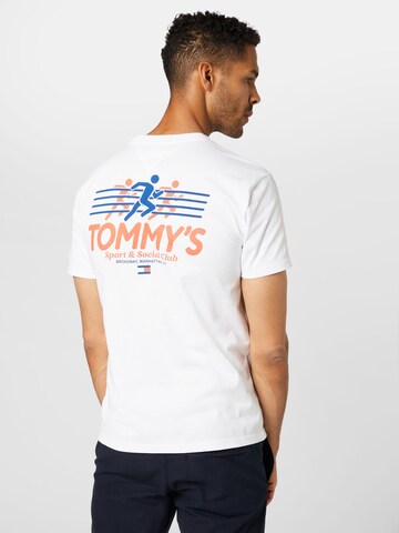 T-Shirt Tommy Jeans en blanc