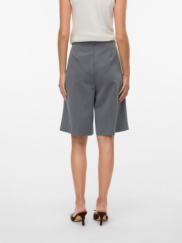 Loosefit Pantalon à pince 'VMJosefine' VERO MODA en gris