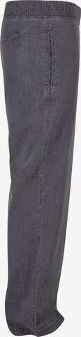 Loosefit Jeans di Urban Classics in grigio
