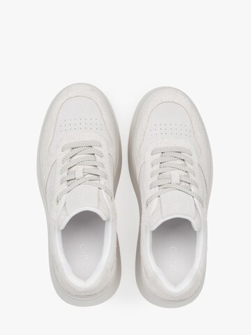 Estro Platform trainers '22-01-32' in White