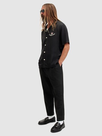 AllSaints Štandardný strih Plisované nohavice 'TALLIS' - Čierna