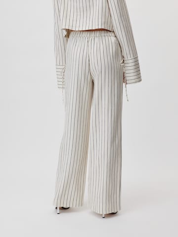 LeGer by Lena Gercke - Pierna ancha Pantalón 'Irem' en beige