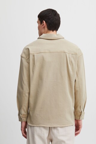 Casual Friday Regular fit Button Up Shirt in Beige