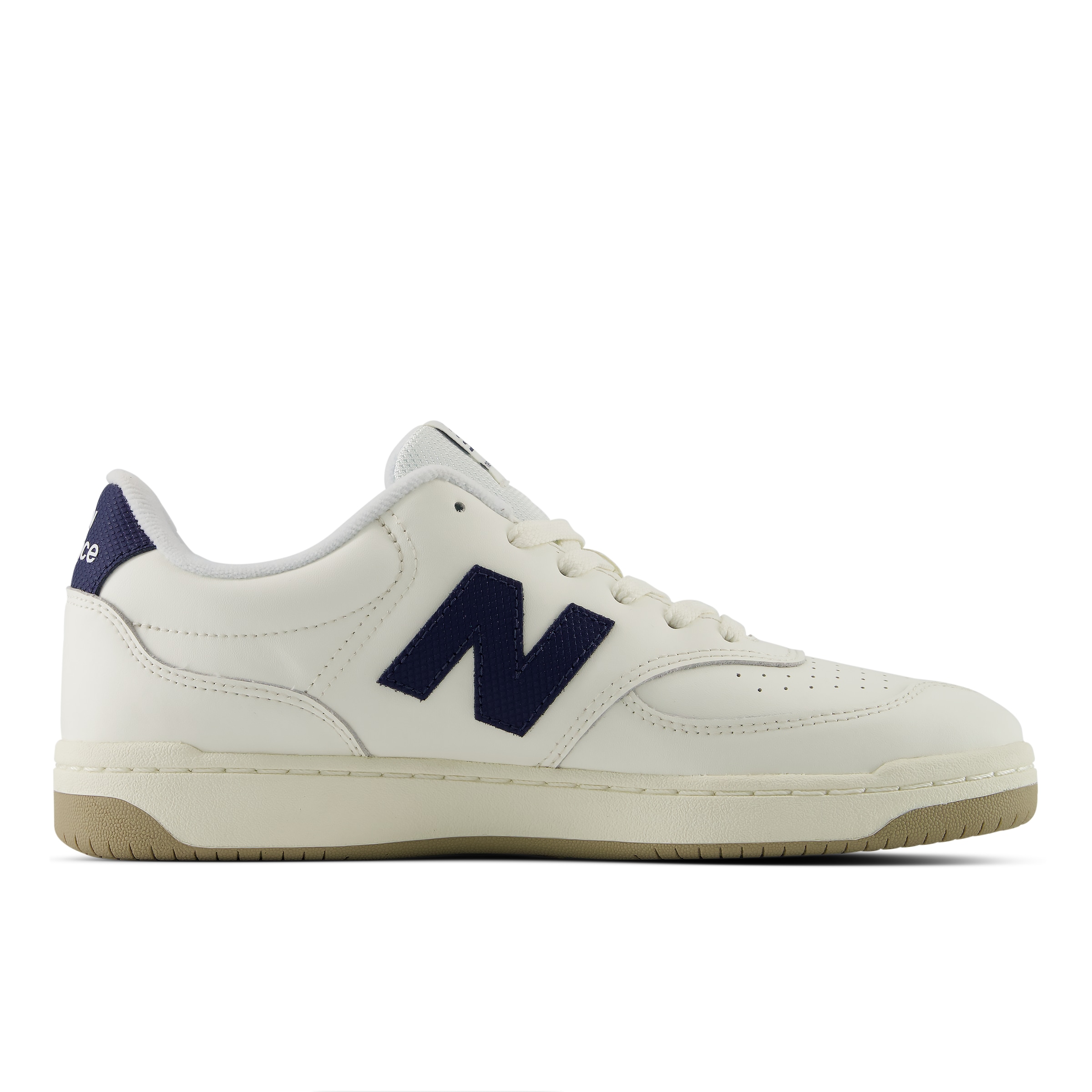 new balance Sneakers in White
