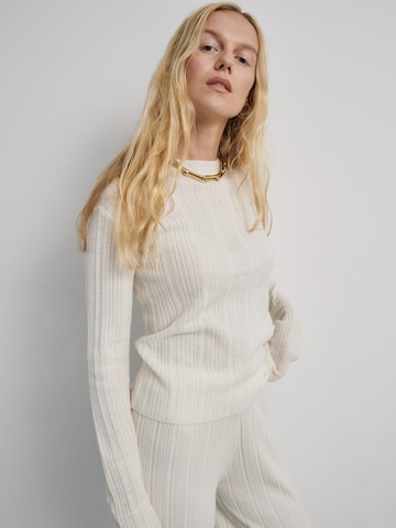 ABOUT YOU x Marie von Behrens Pullover 'Marie' in Weiß: predná strana