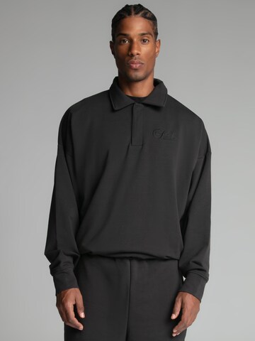 SikSilk Sweatshirt in Black: front