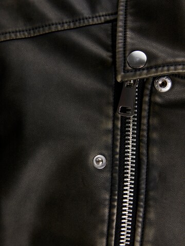 JACK & JONES Between-Season Jacket 'JOREATON' in Black