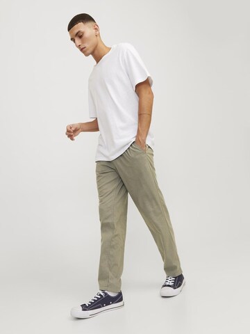 JACK & JONES Regular Trousers in Green