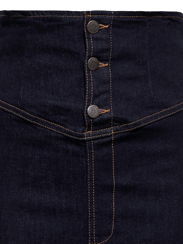 Queen Kerosin Rock in Blau