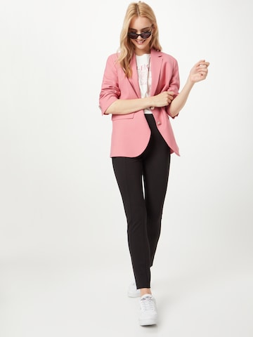 Slimfit Pantaloni de la TOMMY HILFIGER pe negru